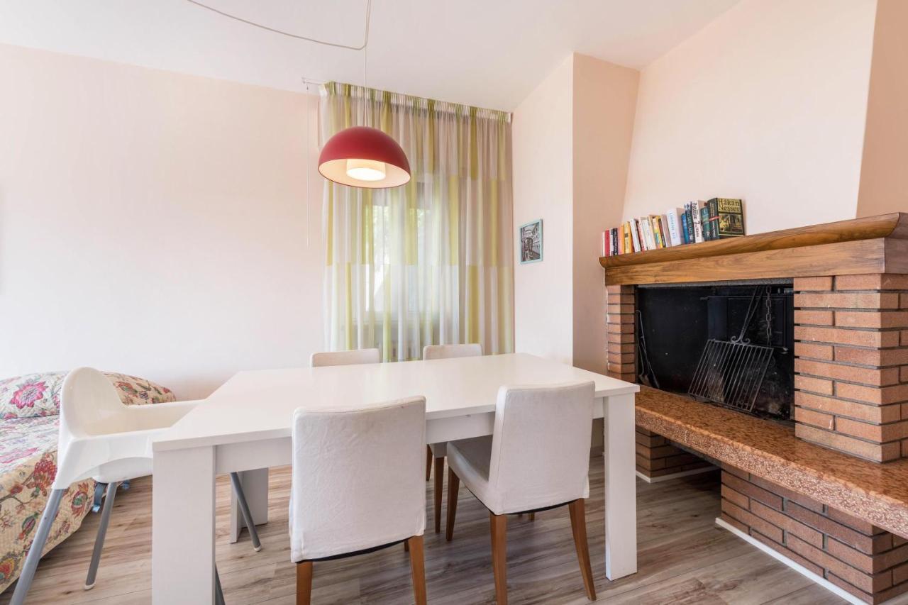 Lake View With Aircon - 5 Minutes From The Beach! ブレンゾーネ エクステリア 写真